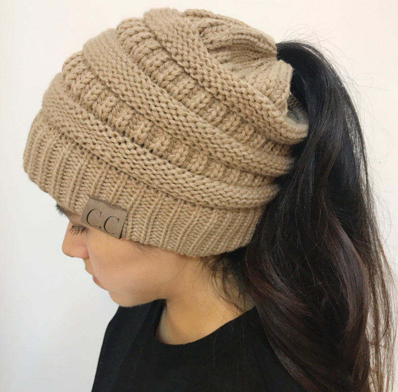 High Bun Ponytail Beanie Hat Chunky Soft Stretch Cable Knit Warm Fuzzy Lined Skull Beanie Acrylic Hats Men and Women